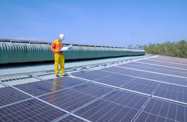 bifacial solar panel manufacturer