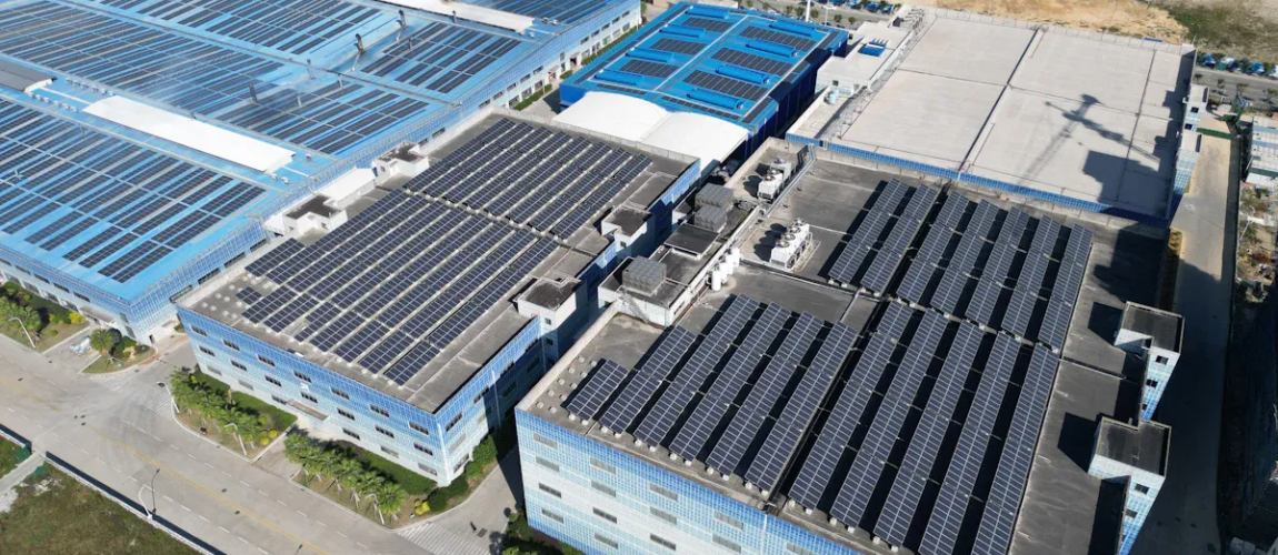 Commercial solar projects